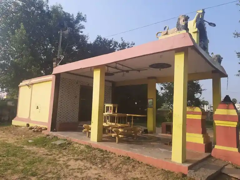 Arulmigu Sakthiamman Temple, Thatchur - 601204 அருள்மிகு ஸ்ரீ சக்தி அம்மன் திருக்கோயில், தச்சூர் - 601204, Tiruvallur - Ancient Temple Architecture and History Image 3