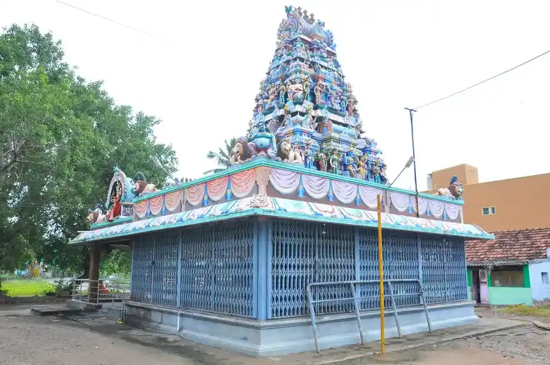 Arulmigu Sakthimariamman Temple, Kunjandiyur - 636401 Arulmigu Sakthimariamman Temple, Kunjandiyur - 636401, Salem - Ancient Temple Architecture and History Image 5