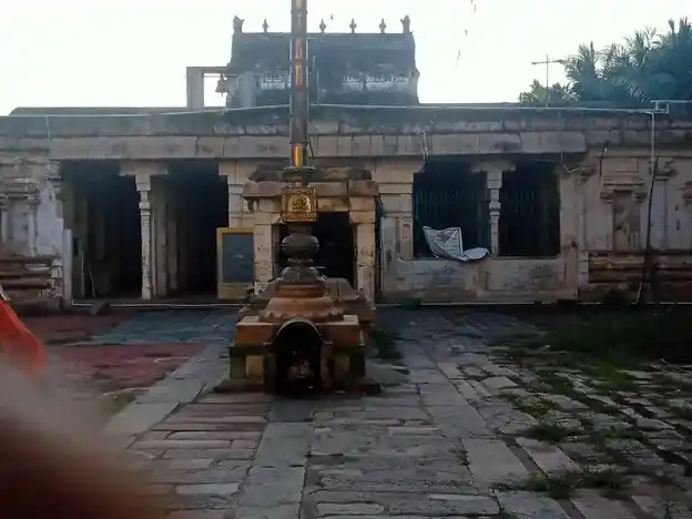 Arulmigu Sakthivaneswarar Temple, Thirusakthimutram, Thirusakthimutram - 612703 அருள்மிகு சக்திவனேஸ்வரர் திருக்கோயில், திருசக்திமுற்றம், Thirusakthimutram - 612703, Thanjavur - Ancient Temple Architecture and History Image 6