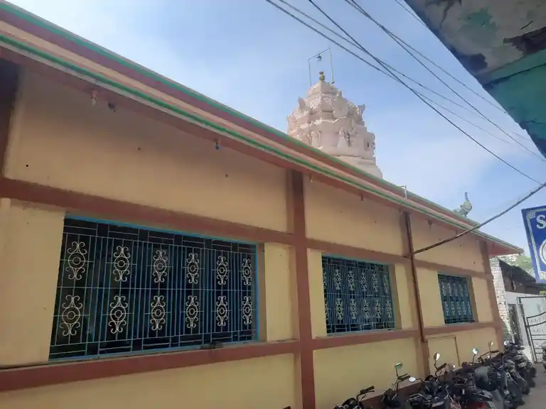 Arulmigu Sakthivel Murugan Temple, Near Bus Stand, Palacode - 636808 Arulmigu Sakthivel Murugan Temple, Near Bus Stand, Palacode - 636808, Dharmapuri - Ancient Temple Architecture and History Image 2