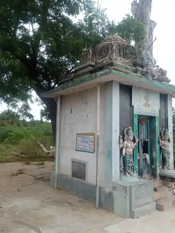 Arulmigu Sakthivinayakar Temple, Kolathupalayam - 638656 அருள்மிகு சக்திவிநாயகர் திருக்கோயில், கொளத்துப்பாளையம் - 638656, Tiruppur - Ancient Temple Architecture and History Image 2