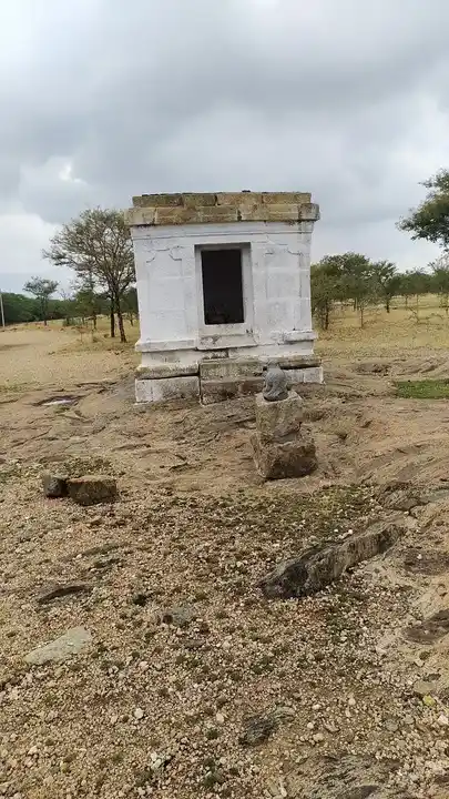 Arulmigu Sakthivinayaker Temple, Punjaithalaiyur - 639202 அருள்மிகு சக்திவிநாயகர் திருக்கோயில், Punjaithalaiyur - 639202, Tiruppur - Ancient Temple Architecture and History Image 2