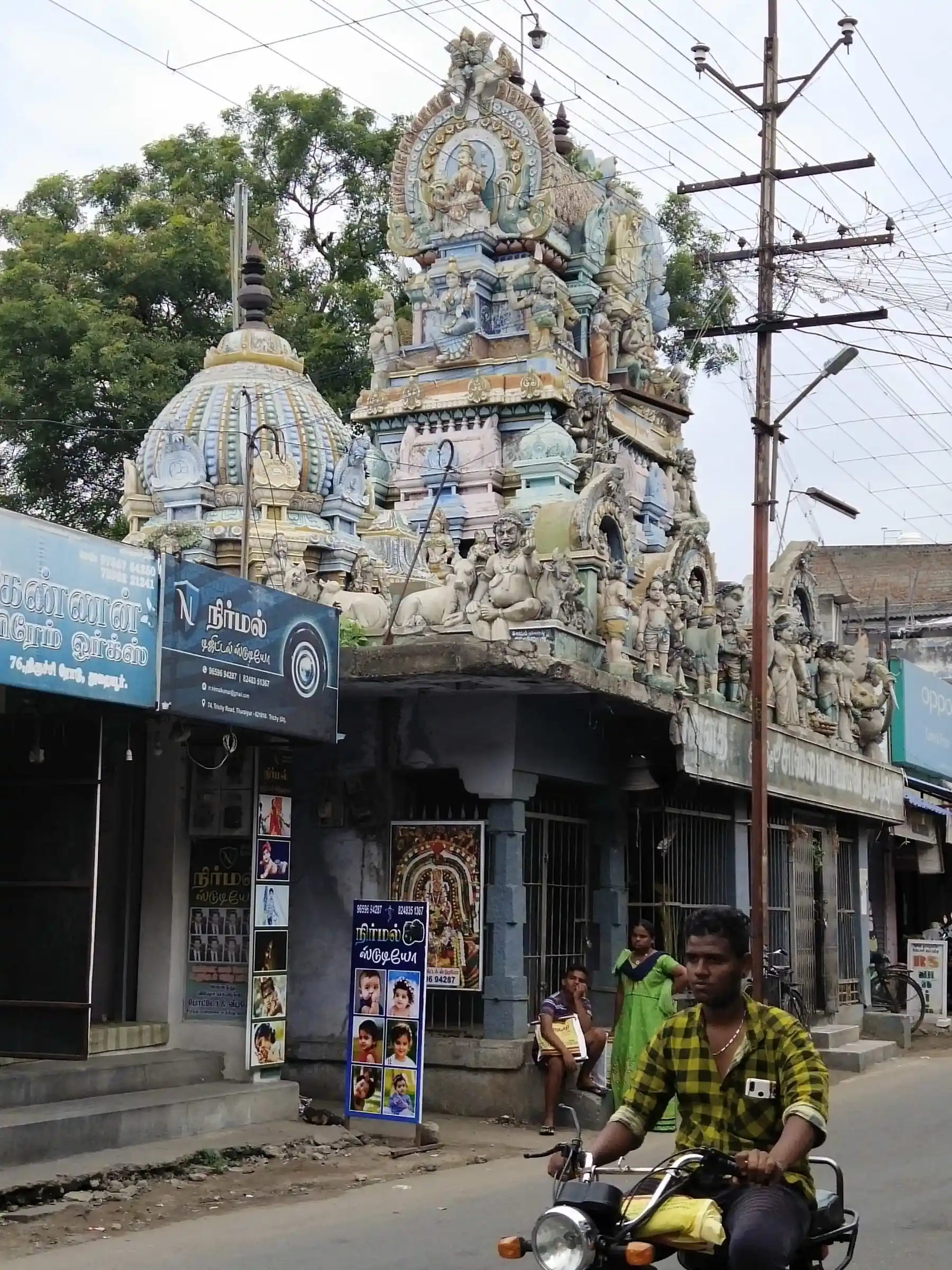 Arulmigu Salai Mariamman Temple, Thuraiyur - 621010 அருள்மிகு சாலை மாரியம்மன் திருக்கோயில், Thuraiyur - 621010, Thiruchirappalli - Ancient Temple Architecture and History Image 4