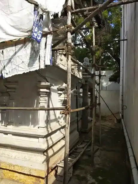 Arulmigu Salai Vinayagar Temple, Vellore - 632001 அருள்மிகு சாலை விநாயகர் திருக்கோயில், வேலூர் - 632001, Vellore - Ancient Temple Architecture and History Image 2