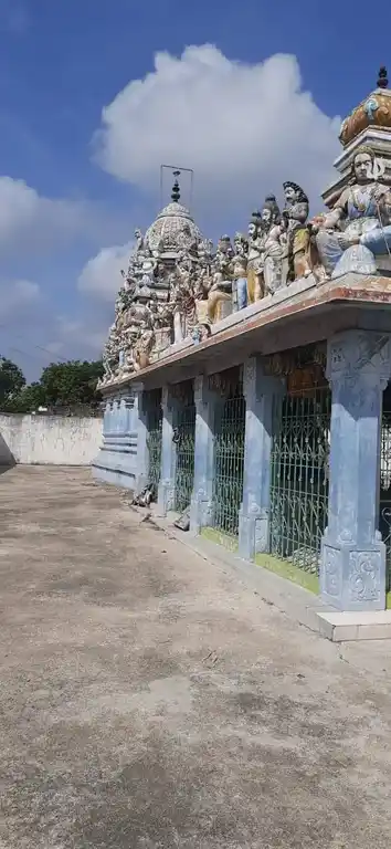 Arulmigu Sallaayiamman Temple, Kalladikuppam - 604205 Arulmigu Sallaayiamman Temple, Kalladikuppam - 604205, Viluppuram - Ancient Temple Architecture and History Image 2