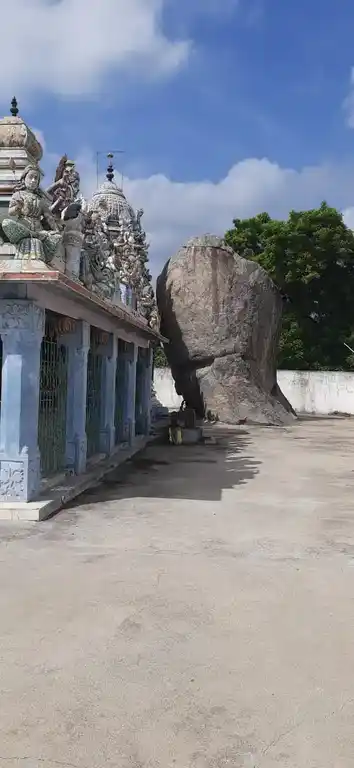 Arulmigu Sallaayiamman Temple, Kalladikuppam - 604205 Arulmigu Sallaayiamman Temple, Kalladikuppam - 604205, Viluppuram - Ancient Temple Architecture and History Image 3