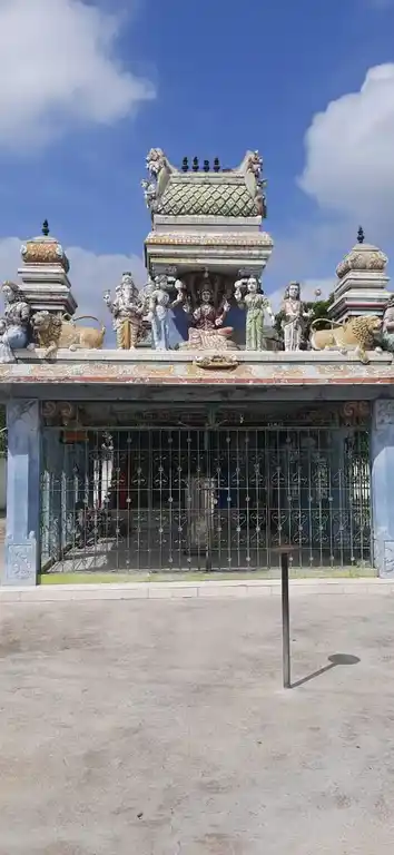 Arulmigu Sallaayiamman Temple, Kalladikuppam - 604205 Arulmigu Sallaayiamman Temple, Kalladikuppam - 604205, Viluppuram - Ancient Temple Architecture and History Image 4