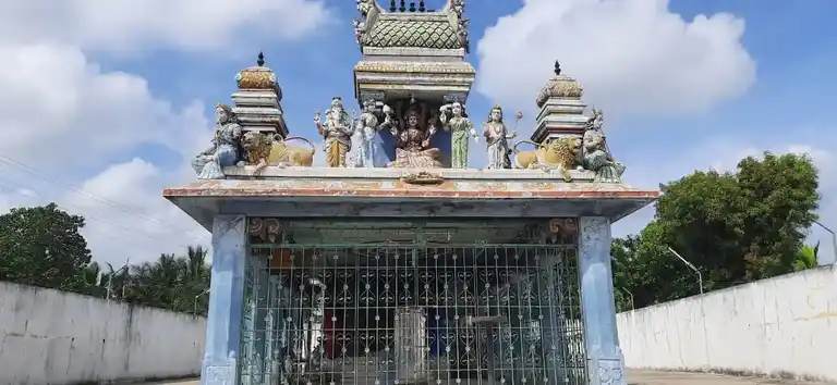 Arulmigu Sallaayiamman Temple, Kalladikuppam - 604205 Arulmigu Sallaayiamman Temple, Kalladikuppam - 604205, Viluppuram - Ancient Temple Architecture and History Image 5