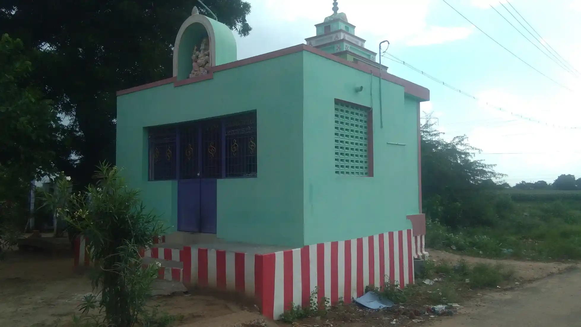 Arulmigu Sambai Vinayagar Temple, Jambuliputhur - 625512 அருள்மிகு சம்பை விநாயகர் திருக்கோயில், Jambuliputhur - 625512, Theni - Ancient Temple Architecture and History Image 4