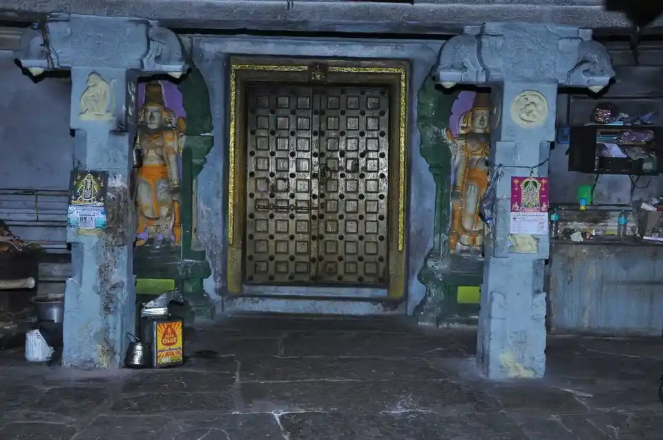 Arulmigu Sambangi Prasannavenkatesvarar Temple, Arani - 601102 அருள்மிகு சம்பங்கிபிச்சாண்டேஸ்வரர் திருக்கோயில், ஆரணி - 601102, Tiruvallur - Ancient Temple Architecture and History Image 3