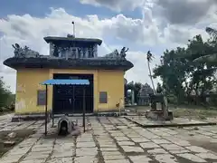 Arulmigu Samundeeswarar Temple, Edayathangudi - 609702 Arulmigu Samundeeswarar Temple, Edayathangudi - 609702, Nagapattinam - Ancient Temple Architecture and History Image 2
