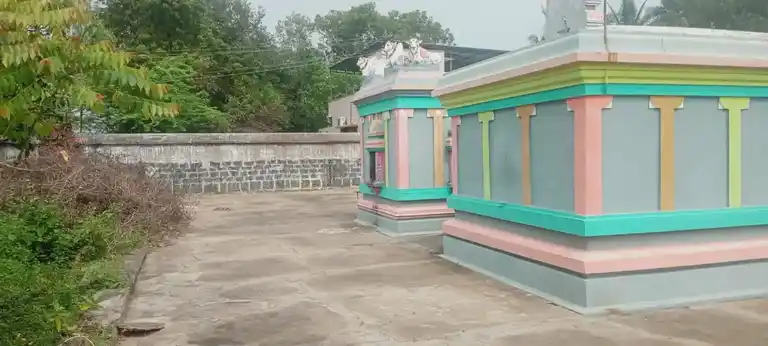 Arulmigu Samundeeswarar Temple, Manallur - 601202 அருள்மிகு&amp;nbsp; சாமுண்டீஸ்வரர் திருக்கோயில், மணல்லூர் - 601202, Tiruvallur - Ancient Temple Architecture and History Image 2