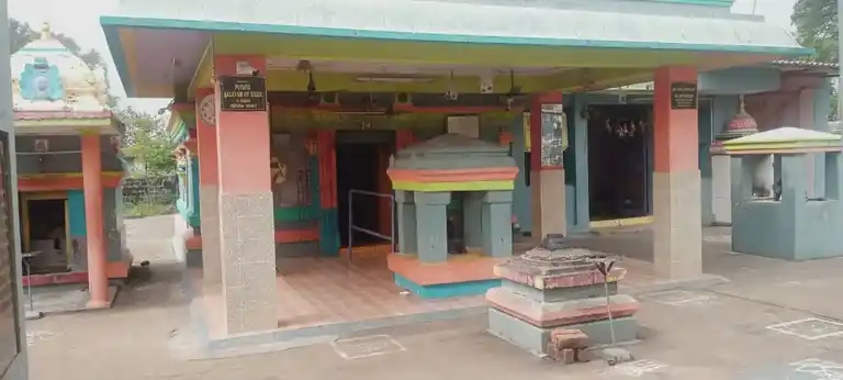 Arulmigu Samundeeswarar Temple, Manallur - 601202 அருள்மிகு&amp;nbsp; சாமுண்டீஸ்வரர் திருக்கோயில், மணல்லூர் - 601202, Tiruvallur - Ancient Temple Architecture and History Image 4