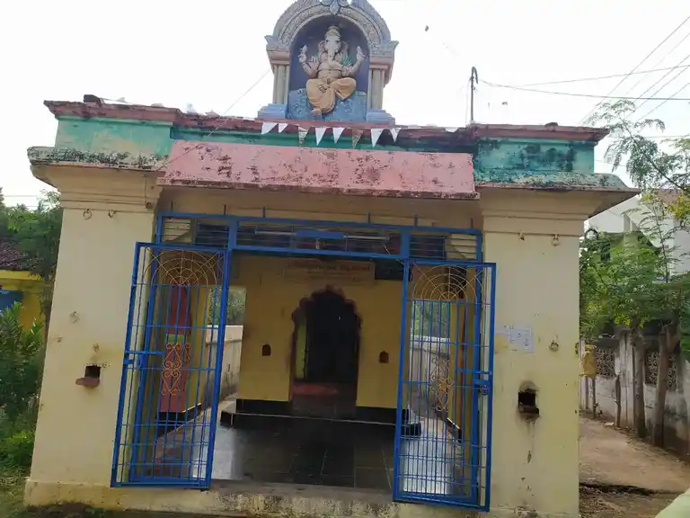 Arulmigu Samundeeswari Pillaiyar Temple, Narasinganpettai - 609802 அருள்மிகு சாமுண்டீஸ்வரியம்மன், பிள்ளையார் திருக்கோயில்,  - 609802, Thanjavur - Ancient Temple Architecture and History Image 2