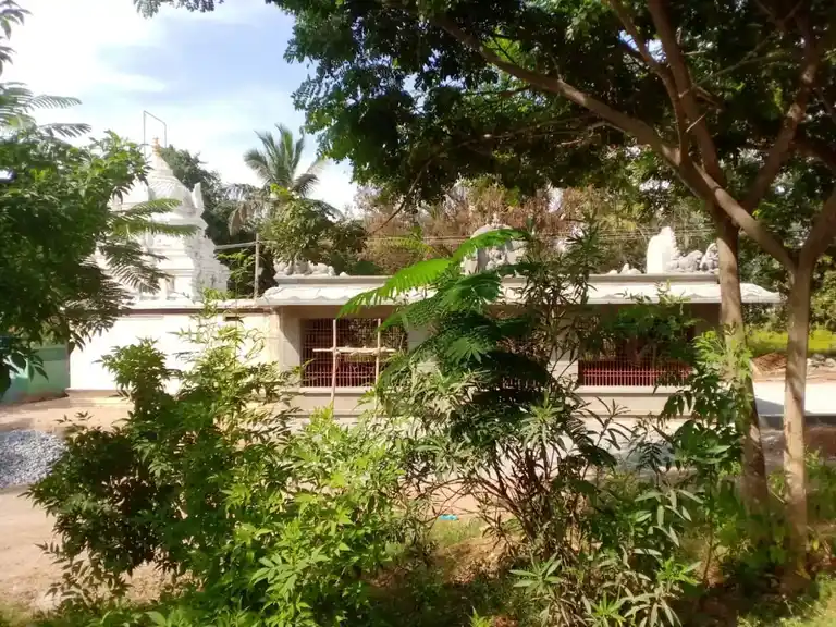 Arulmigu Samundeswari Temple, Poomalai Nagar - 635104 அருள்மிகு சாமுண்டீஸ்வரி திருக்கோயில், பூமாலை நகர் - 635104, Krishnagiri - Ancient Temple Architecture and History Image 3