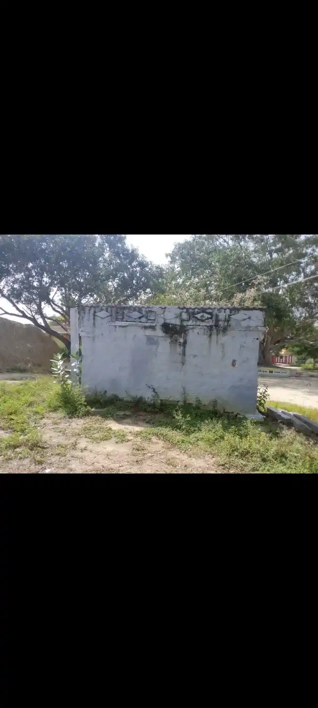 Arulmigu Samundeswari Thedukaragam Temple, Near Badethala Pond, Kallukuruki - 635001 Temple