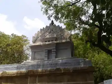 Arulmigu Samundiamman Temple, Chavadipalayam, Erode - 638104 அருள்மிகு சாமுண்டியம்மன் திருக்கோயில், Chavadipalayam, Erode - 638104, Erode - Ancient Temple Architecture and History Image 3