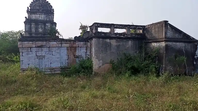 Arulmigu Samundiamman Temple, Guttappatti - 636453 அருள்மிகு சாமுண்டியம்மன் திருக்கோயில், Guttappatti - 636453, Salem - Ancient Temple Architecture and History Image 2