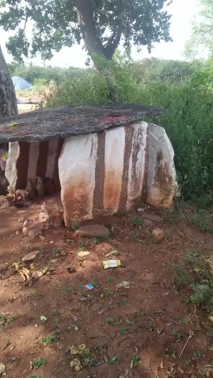 Arulmigu Samundiamman Temple, Mallappadi - 635104 Temple