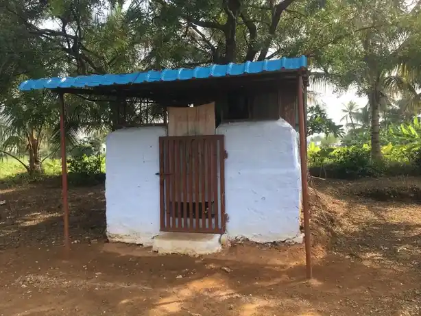 Arulmigu Samundiamman Temple, Petthikuttai - 641653 அருள்மிகு சாமுண்டியம்மன் திருக்கோயில், Petthikuttai - 641653, Coimbatore - Ancient Temple Architecture and History Image 3