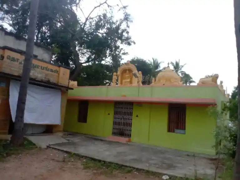 Arulmigu Samundiamman Temple, Salinayanapalli - 635104 அருள்மிகு சாமுண்டியம்மன் திருக்கோயில், சாலிநாயனப்பள்ளி - 635104, Krishnagiri - Ancient Temple Architecture and History Image 7
