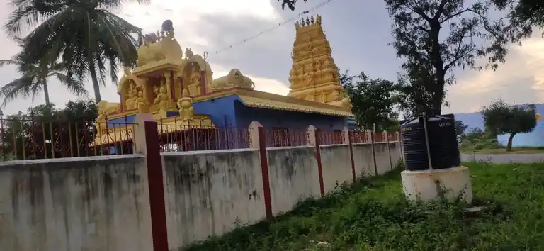 Arulmigu Samundiyamman Temple, Erunampattu - 635702 அருள்மிகு சாமுண்டியம்மன் திருக்கோயில், இருனாப்பட்டு - 635702, Thirupathur - Ancient Temple Architecture and History Image 3
