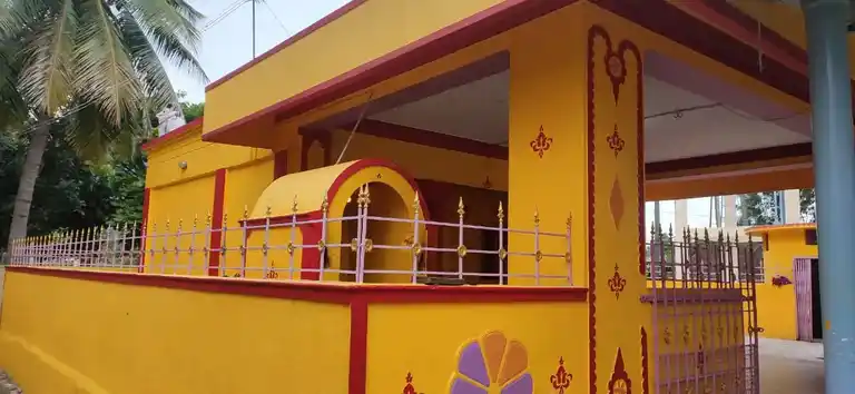 Arulmigu Samundiyamman Temple, Marimanikuppam - 635752 அருள்மிகு சாமுண்டியம்மன் திருக்கோயில், மரிமானிகுப்பம் - 635752, Thirupathur - Ancient Temple Architecture and History Image 4