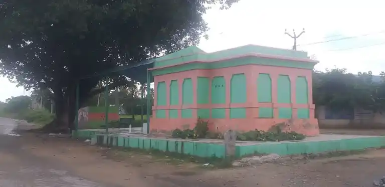 Arulmigu Samundiyamman Temple, Nekkunthi - 635701 அருள்மிகு சாமுண்டியம்மன் திருக்கோயில், நெக்குந்தி - 635701, Thirupathur - Ancient Temple Architecture and History Image 2