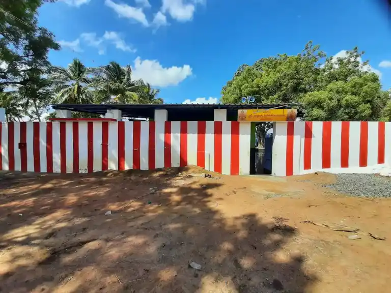 Arulmigu Samuthayamman @ Alagamman Temple, Edge Of The Lake, Avanikonenthal - 627719 அருள்மிகு சமுதாயம்மன் என்ற அழகம்மன் திருக்கோயில், Edge Of The Lake, Avanikonenthal - 627719, Tenkasi - Ancient Temple Architecture and History Image 5