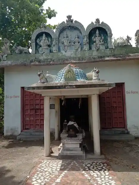 Arulmigu Sanamuktheeswarar Temple, Rajendram - 613205 அருள்மிகு ஷனமூர்த்தீஸ்வரர் திருக்கோயில், Rajendram - 613205, Thanjavur - Ancient Temple Architecture and History Image 3