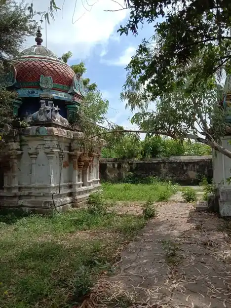 Arulmigu Sanamuktheeswarar Temple, Rajendram - 613205 அருள்மிகு ஷனமூர்த்தீஸ்வரர் திருக்கோயில், Rajendram - 613205, Thanjavur - Ancient Temple Architecture and History Image 4