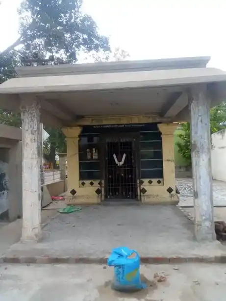 Arulmigu Sanchevirayar Temple, Mupathuvetti - 632503 அருள்மிகு சஞ்சிவிராயர் திருக்கோயில், முப்பதுவெட்டி - 632503, Ranipet - Ancient Temple Architecture and History Image 2