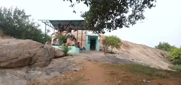 Arulmigu Sangareswarar Temple, Sangaramalaipatti, Krishnarayapuram - 639102