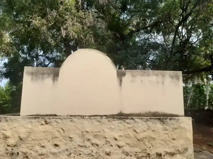 Arulmigu Sangelikarupaswamy Temple, Odathurai - 638455 அருள்மிகு சங்கிலிவீரப்பன் திருக்கோயில், Odathurai - 638455, Erode - Ancient Temple Architecture and History Image 3