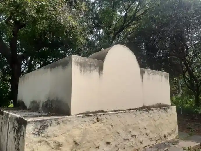 Arulmigu Sangelikarupaswamy Temple, Odathurai - 638455 அருள்மிகு சங்கிலிவீரப்பன் திருக்கோயில், Odathurai - 638455, Erode - Ancient Temple Architecture and History Image 5