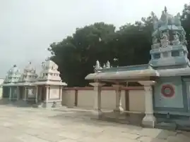 Arulmigu Sangil Karuppasamy Temple, S. Ammapatti, S. Ammapatti - 626138 அருள்மிகு சங்கிலி கருப்பசாமி திருக்கோயில், எஸ். அம்மாப்பட்டி, எஸ். அம்மாப்பட்டி கிராமம் - 626138, Virudhunagar - Ancient Temple Architecture and History Image 2