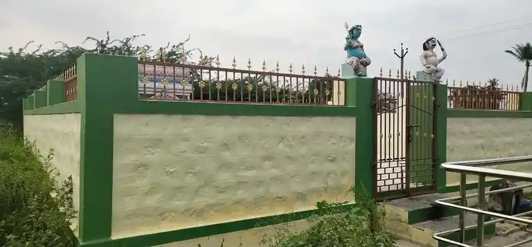 Arulmigu Sangili Karuppan Temple, Vellakkalpatti - 621007 Arulmigu Sangili Karuppan Temple, Vellakkalpatti - 621007, Thiruchirappalli - Ancient Temple Architecture and History Image 2