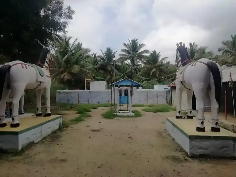 Arulmigu Sangili Karuppannaswamy Temple, A.Anumanpalli - 638101 அருள்மிகு சங்கிலி கருப்பண்ணசாமி திருக்கோயில், A.Anumanpalli - 638101, Erode - Ancient Temple Architecture and History Image 5