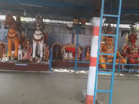 Arulmigu Sangili Karupparayar Temple, Mudalipalayam, Tiruppur - 641601 அருள்மிகு சங்கிலி கருப்பராயர் திருக்கோயில், Mudalipalayam, Tiruppur - 641601, Tiruppur - Ancient Temple Architecture and History Image 3