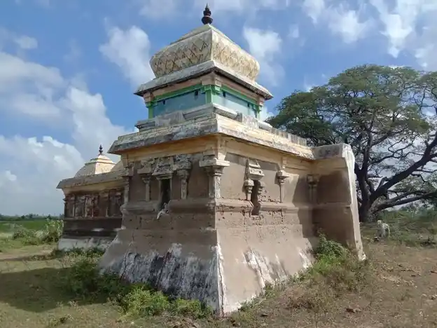 Arulmigu Sangilikaruppasamy Temple, Panaveli - 613101 அருள்மிகு சங்கிலிகருப்புசாமி திருக்கோயில், Panaveli - 613101, Thanjavur - Ancient Temple Architecture and History Image 4