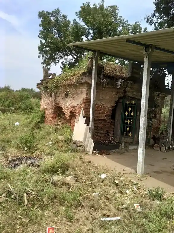 Arulmigu Sanjeeva Raya Swamy Temple, Near Pennagaram Eb Office, Sunjalnatham - 636810