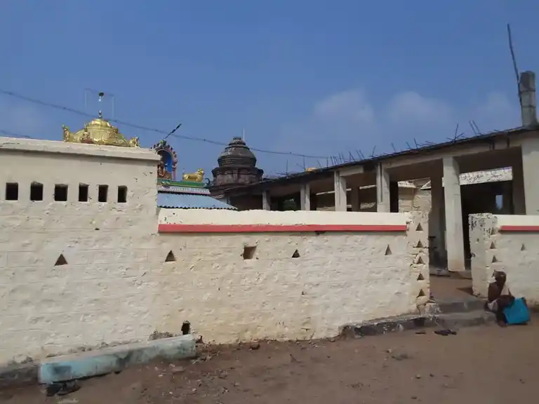 Arulmigu Sanjeevaraya Perumal Temple, Kampattu - 606707 அருள்மிகு சஞ்சிவிராயர் திருக்கோயில், Kampattu - 606707, Tiruvannamalai - Ancient Temple Architecture and History Image 2