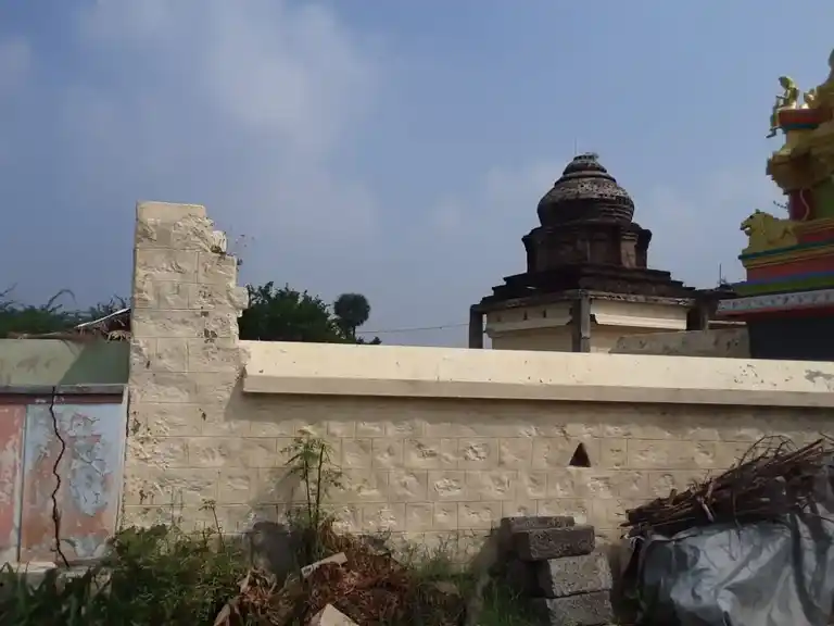 Arulmigu Sanjeevaraya Perumal Temple, Kampattu - 606707 அருள்மிகு சஞ்சிவிராயர் திருக்கோயில், Kampattu - 606707, Tiruvannamalai - Ancient Temple Architecture and History Image 4