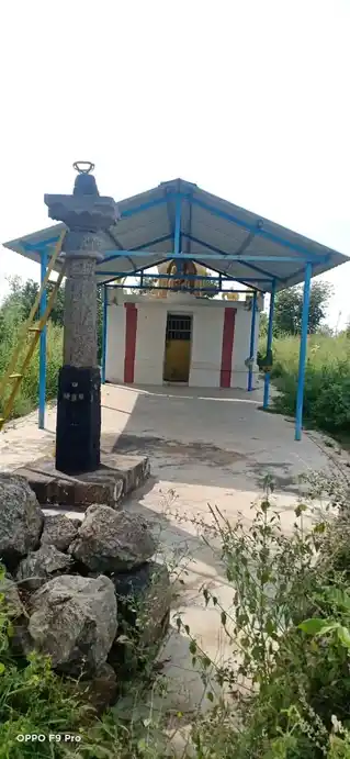 Arulmigu Sanjeevaraya Swamy Temple, Near Nagavathi Dam, Balajangamanahalli - 636807 Arulmigu Sanjeevaraya Swamy Temple, Near Nagavathi Dam, Balajangamanahalli - 636807, Dharmapuri - Ancient Temple Architecture and History Image 2
