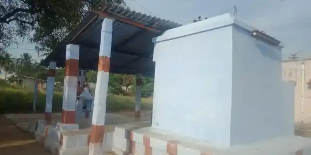 Arulmigu Sanjeevarayaperumal Temple, Dasanaickenpalayam, Sankari - 637301 அருள்மிகு சஞ்சீவராய பெருமாள் திருக்கோயில், Dasanaickenpalayam, Sankari - 637301, Salem - Ancient Temple Architecture and History Image 2