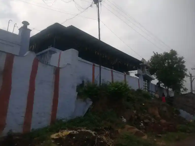 Arulmigu Sanjeevarayaperumal Temple, Jalagantapuram, Avadathur - 636501 அருள்மிகு சஞ்சீவராயர் திருக்கோயில், Jalagantapuram, Avadathur - 636501, Salem - Ancient Temple Architecture and History Image 2