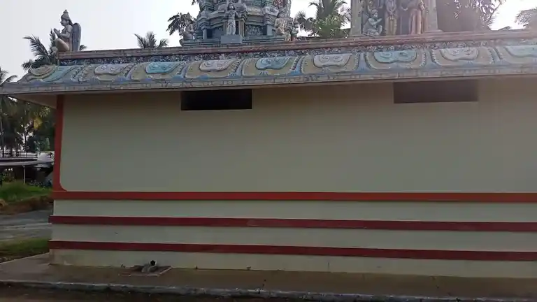 Arulmigu Sanjeevarayaperumal Temple, Madanaickenpatty, Kuttapatty - 636453 Temple