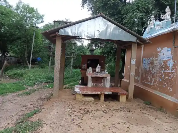 Arulmigu Sanjeevarayar Temple, Arakkattalai - 621701 Arulmigu Sanjeevarayar Temple, Arakkattalai - 621701, Ariyalur - Ancient Temple Architecture and History Image 4