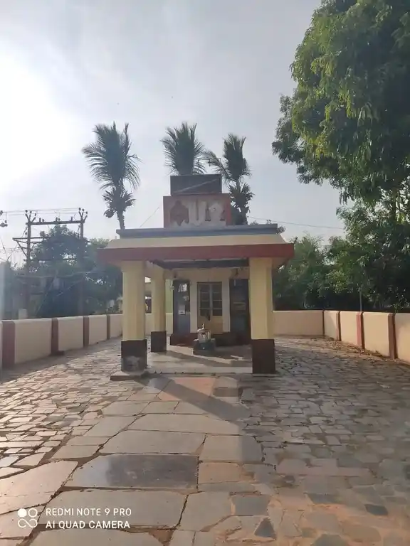 Arulmigu Sanjeevarayar Temple, Kavarapalayam - 608901 Temple