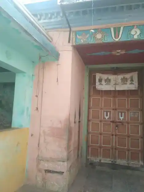 Arulmigu Sanjeevarayar Temple, Thirupeyar - 621101 அருள்மிகு சஞ்சீவிராயர் வரதராஜப்பெருமாள் திருக்கோயில், Thirupeyar - 621101, Perambalur - Ancient Temple Architecture and History Image 2